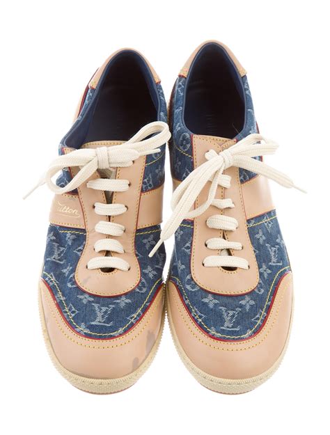 louis vuitton sneakers damen|louis vuitton jean sneakers.